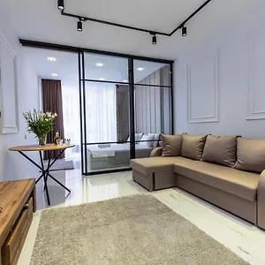 Fashionable Apartments. Smartplaza Metro Minskaya. Obolon Апартаменты Киев