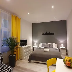 L-2 Center O&p Apartfamily Апартаменты